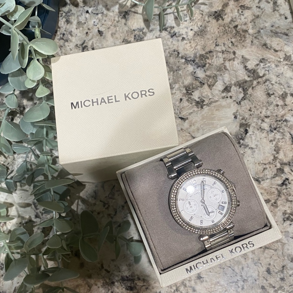 MK Watch